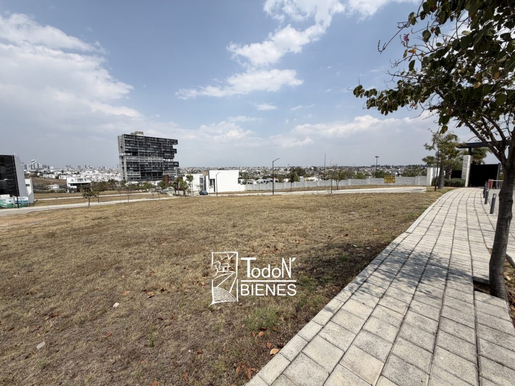 Venta terreno Lomas de Angelópolis Cascatta Parque Adara Puebla