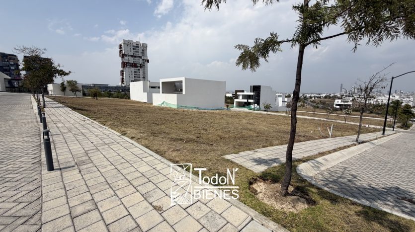 Venta terreno Lomas de Angelópolis Cascatta Parque Adara Puebla