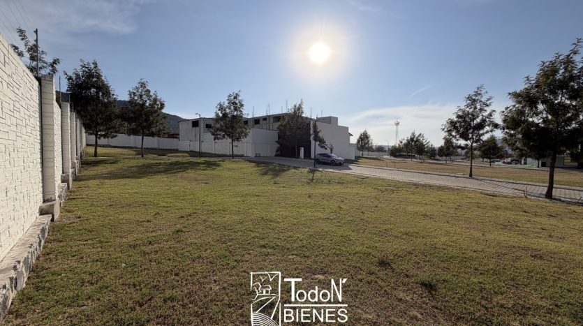 VENTA TERRENO CAPRI Lomas de Angelópolis PUEBLA