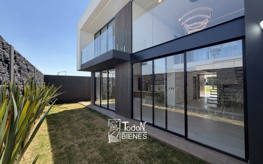 Venta casa Lomas de Angelópolis Parque Viena PUEBLA