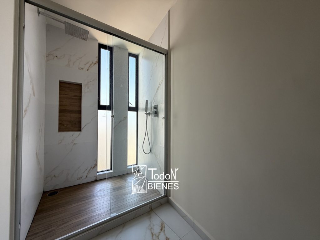 Venta casa Lomas de Angelópolis Parque Viena PUEBLA