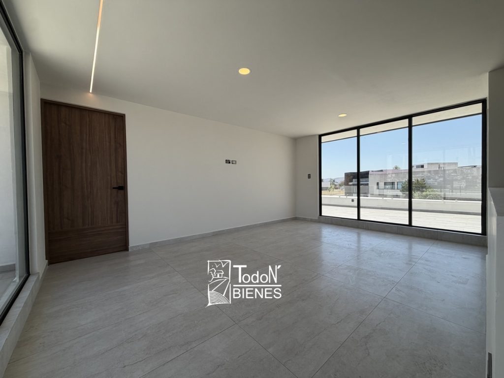 Venta casa Lomas de Angelópolis Parque Viena PUEBLA
