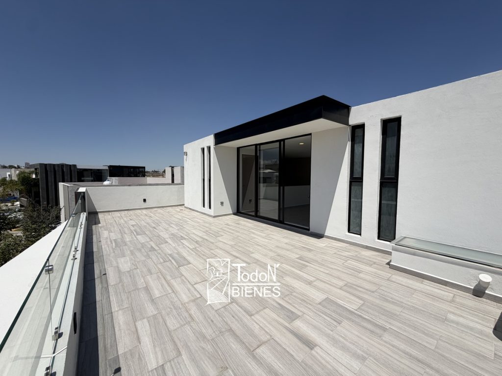 Venta casa Lomas de Angelópolis Parque Viena PUEBLA