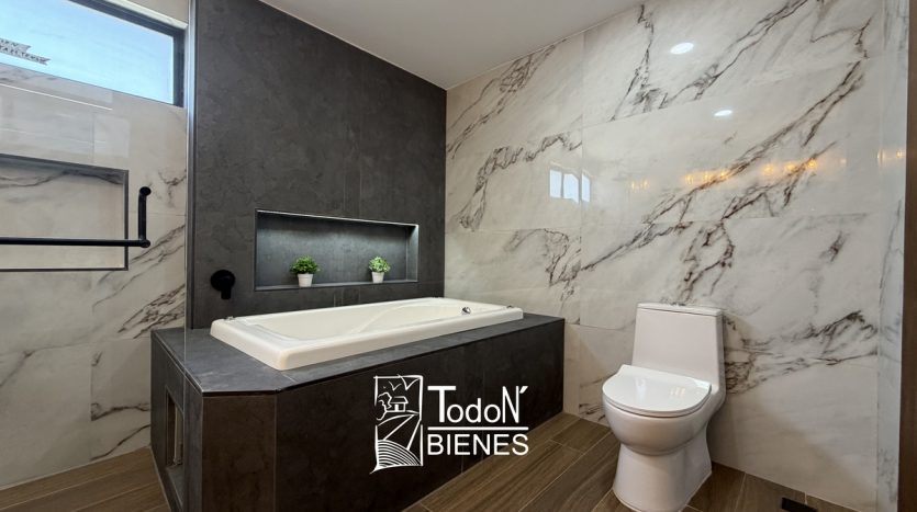 Venta de casa en Dublin Lomas