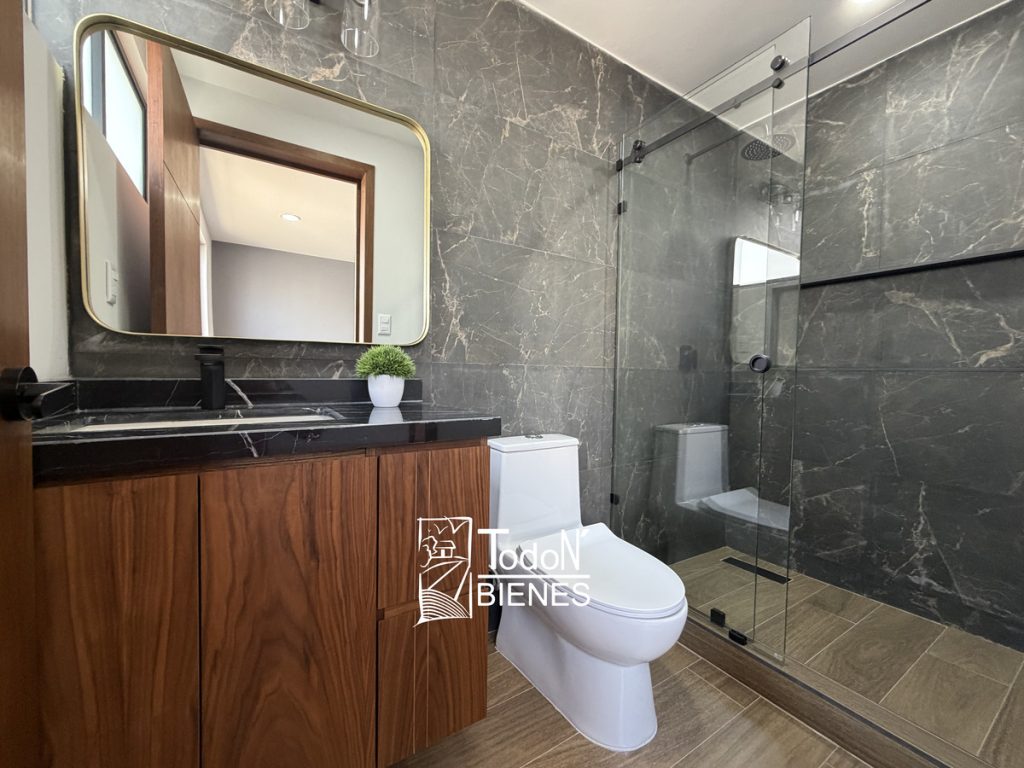 Venta de casa en Dublin Lomas