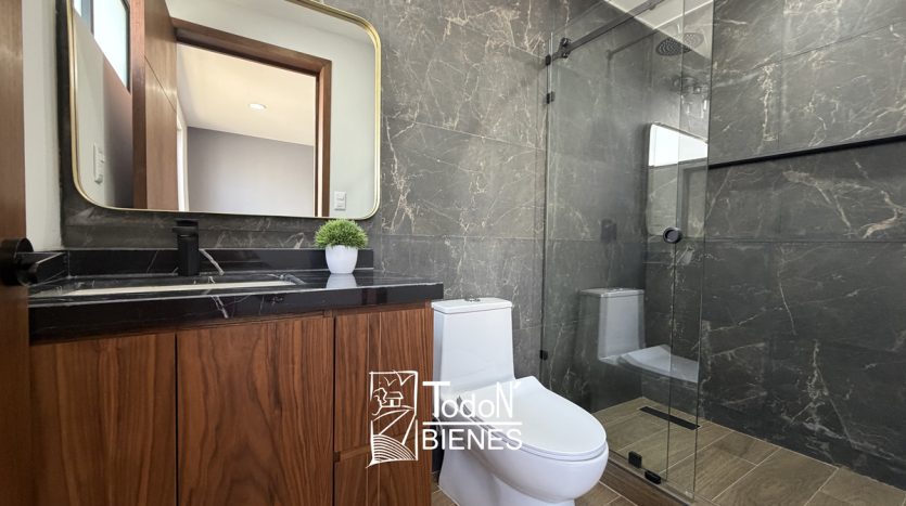 Venta de casa en Dublin Lomas