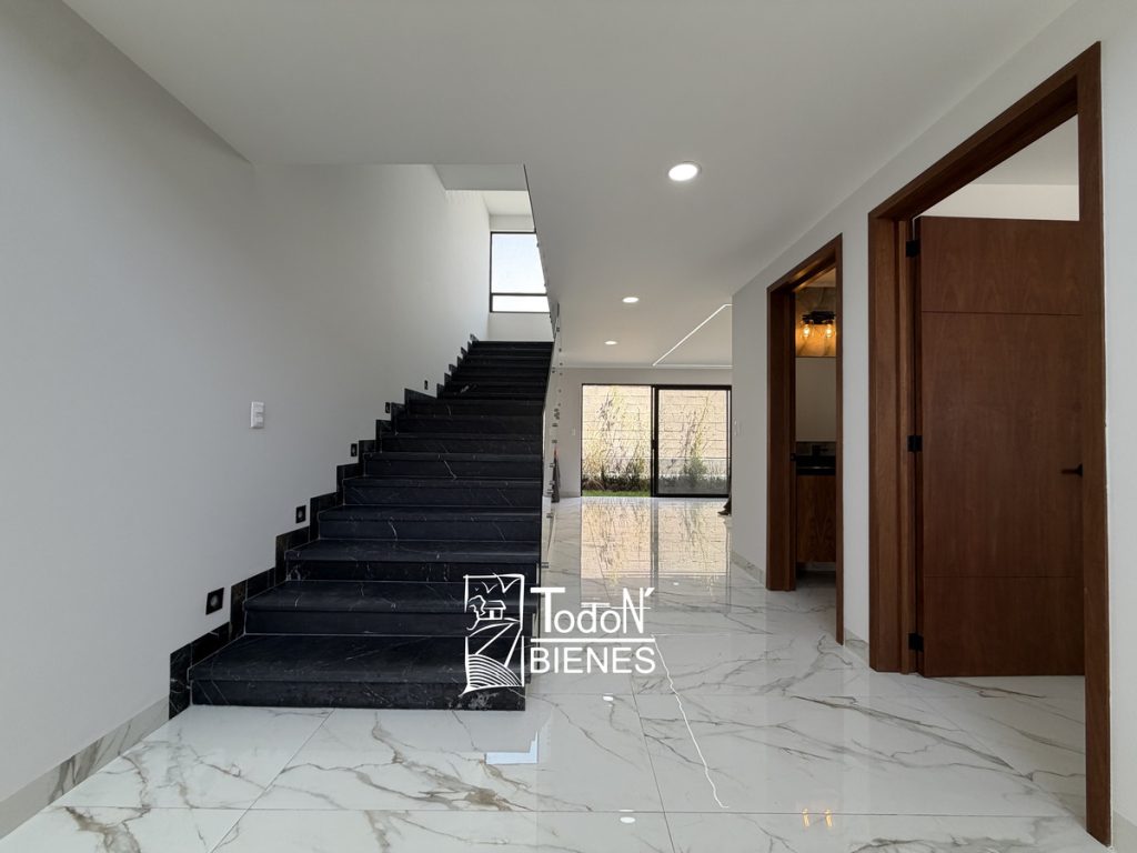 Venta de casa en Dublin Lomas