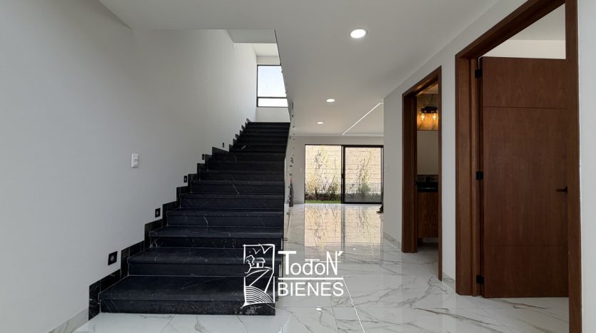 Venta de casa en Dublin Lomas