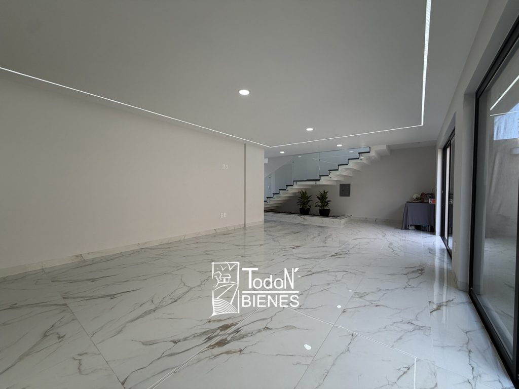 Venta de casa en Dublin Lomas