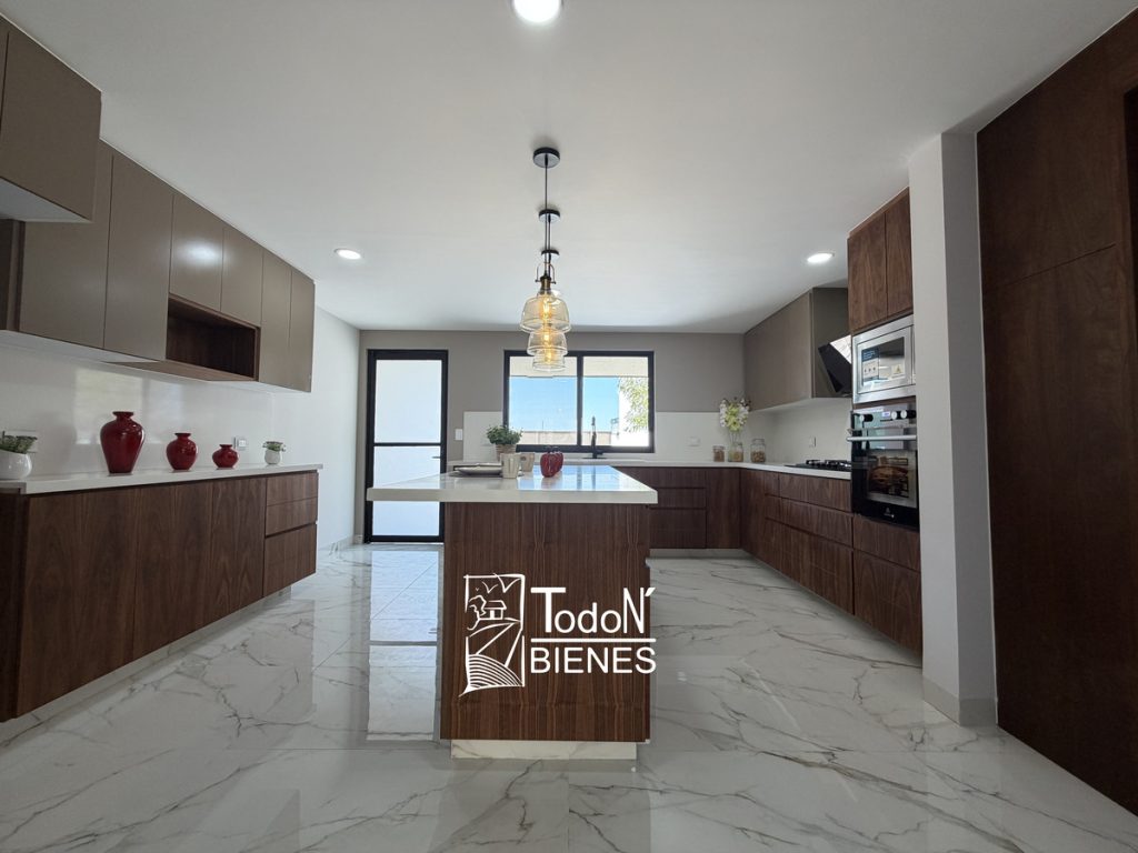 Venta de casa en Dublin Lomas