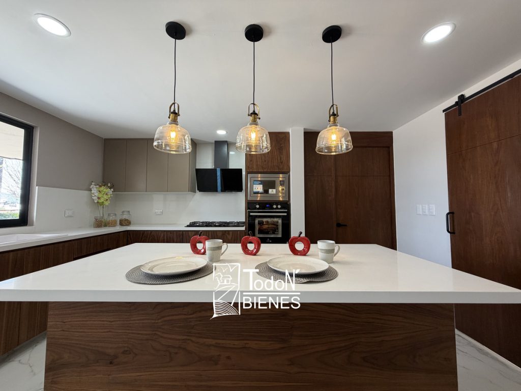 Venta de casa en Dublin Lomas