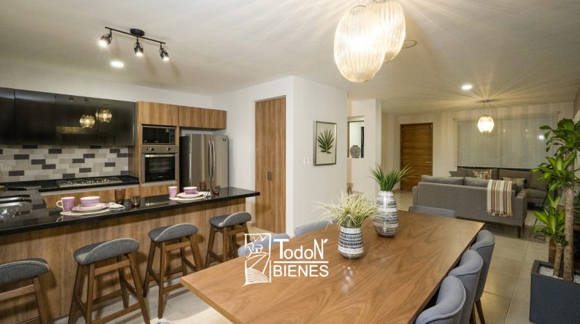 Venta casa la rioja Lomas de Angelópolis zinfandel