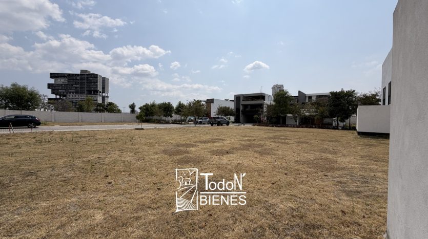 Venta terreno Lomas de Angelópolis Cascatta Parque Foresta Puebla