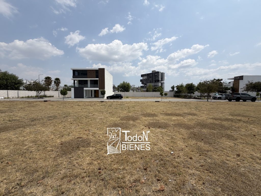 Venta terreno Lomas de Angelópolis Cascatta Parque Foresta Puebla