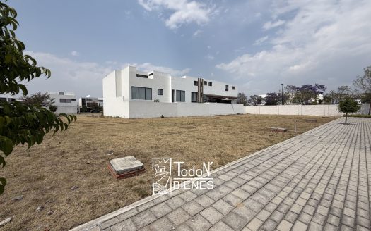 Venta terreno Lomas de Angelópolis Cascatta Parque Foresta Puebla