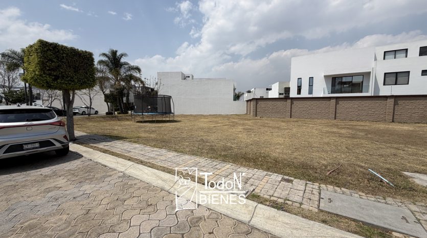 Venta terreno Lomas de Angelópolis Parque Sonora PUEBLA