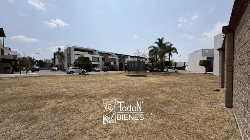 Venta terreno Lomas de Angelópolis Parque Sonora PUEBLA