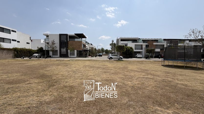 Venta terreno Lomas de Angelópolis Parque Sonora PUEBLA