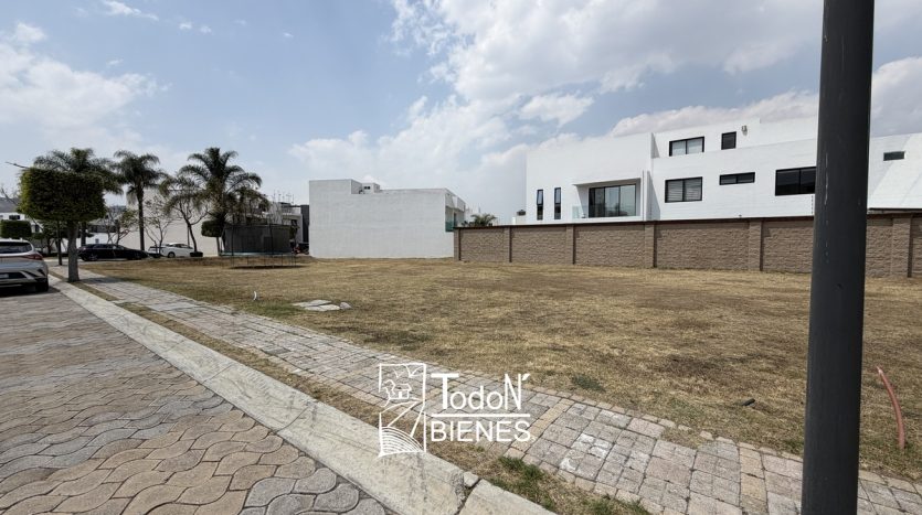 Venta terreno Lomas de Angelópolis Parque Sonora PUEBLA