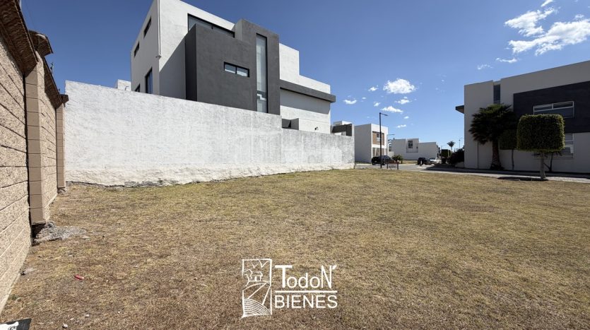 Venta terreno Lomas de Angelópolis Cascatta parque michoacan Puebla