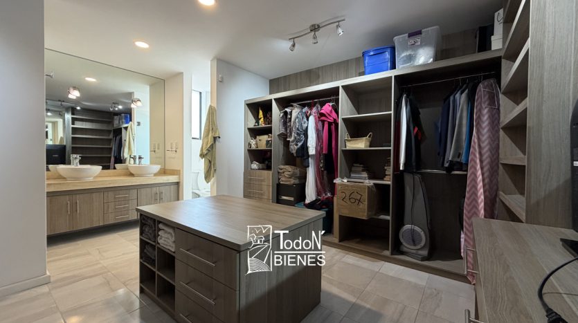 CASA VENTA PARQUE LA LOMA Lomas de Angelópolis Cascatta Puebla