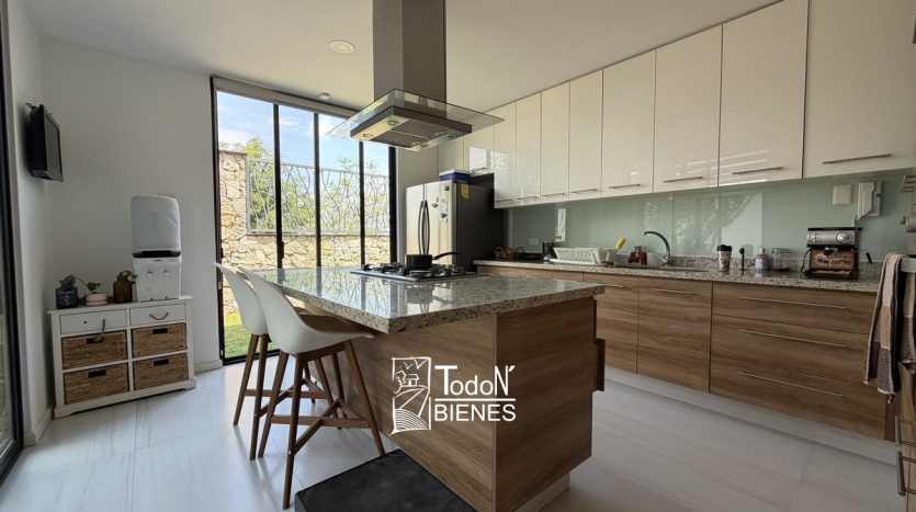 CASA VENTA PARQUE LA LOMA Lomas de Angelópolis Cascatta Puebla