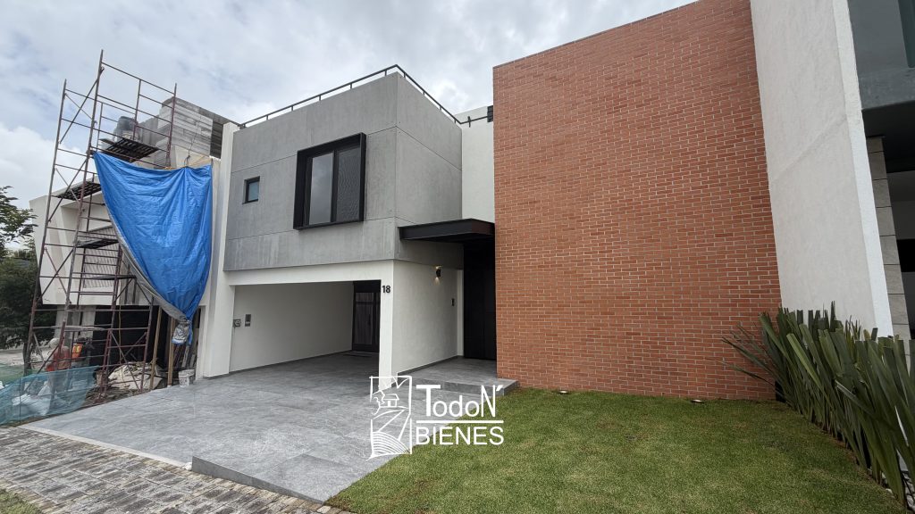 CASA VENTA VILLAHERMOSA Lomas de Angelópolis 2 Puebla