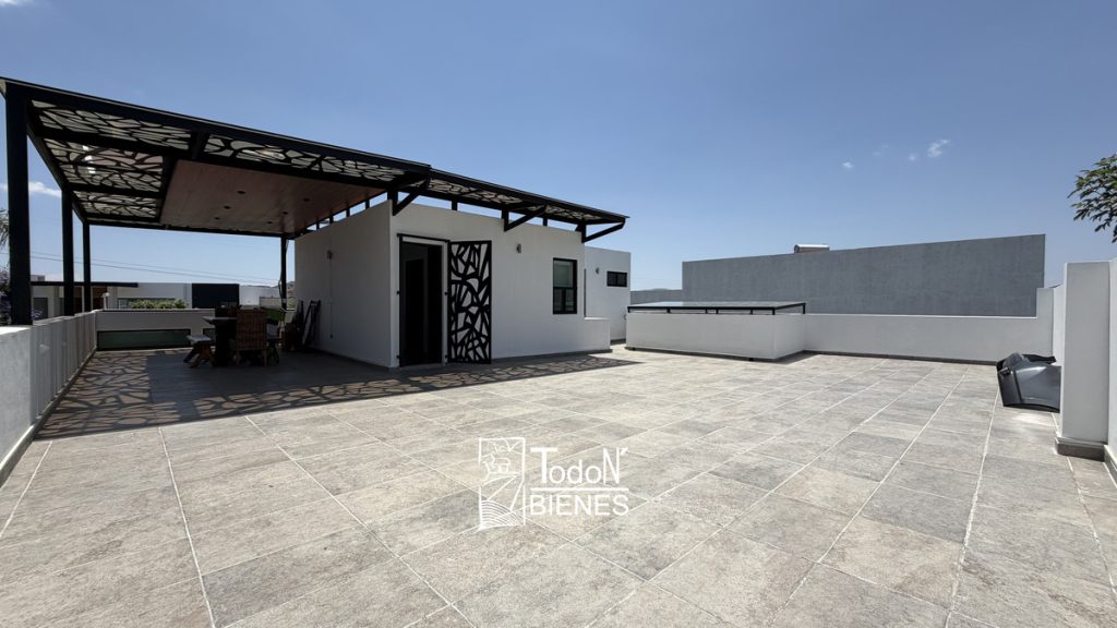 CASA VENTA VILLAHERMOSA Lomas de Angelópolis PUEBLA
