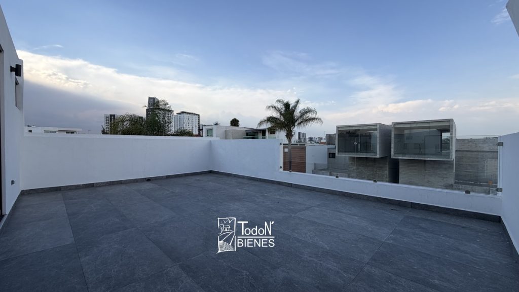 CASA Venta Parque VENETO Lomas de Angelópolis Puebla