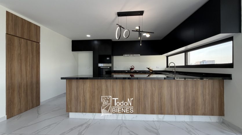 VENTA CASA PARQUE ADARA Lomas de Angelópolis Cascatta PUEBLA