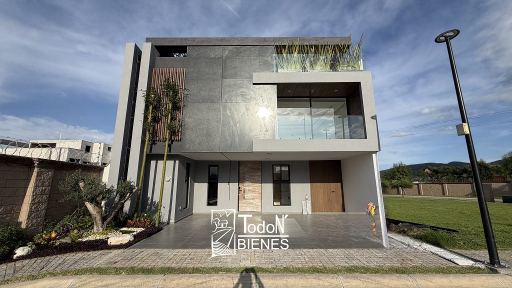 CASA VENTA PARQUE CHIAPAS Lomas de Angelópolis Cascatta Puebla