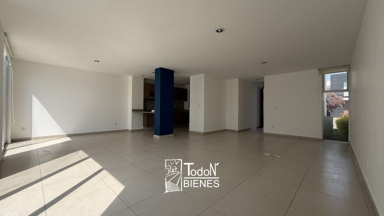 CASA VENTA PROVENZA Lomas de Angelópolis Cascatta Puebla