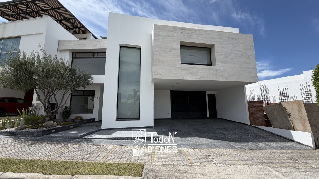 CASA VENTA CAIRO Lomas de Angelópolis 2 Puebla