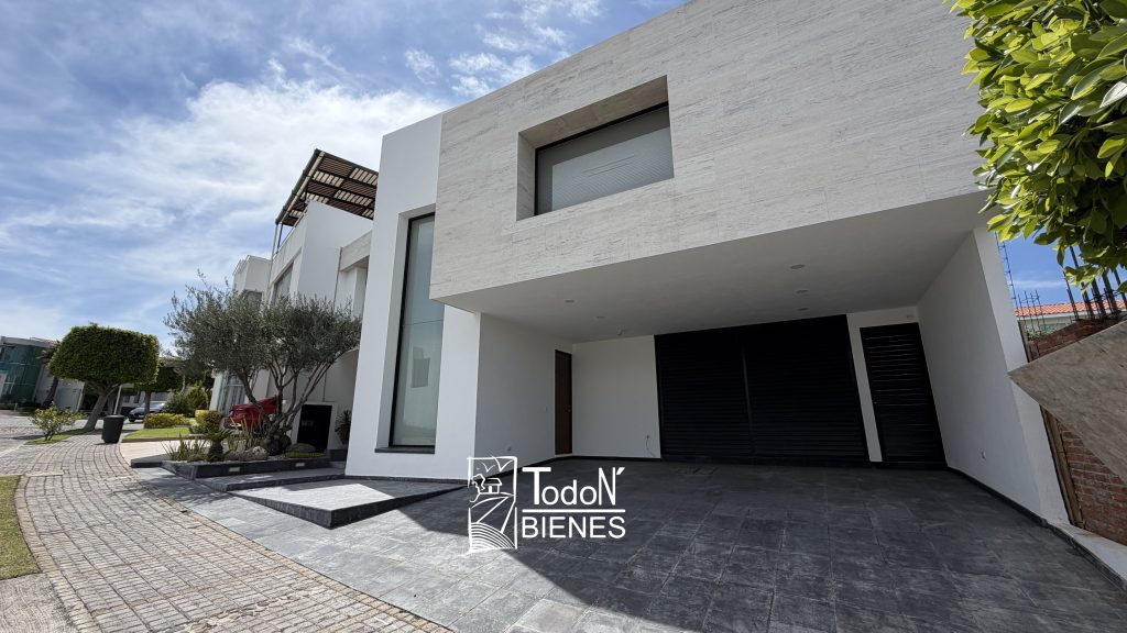 CASA VENTA CAIRO Lomas de Angelópolis 2 Puebla
