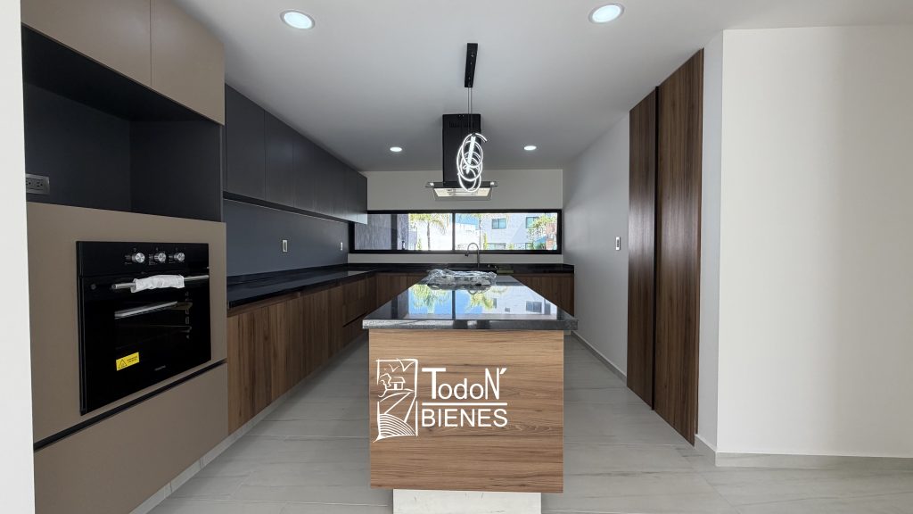 CASA VENTA PARQUE NAYARIT Lomas de Angelópolis Cascatta Puebla