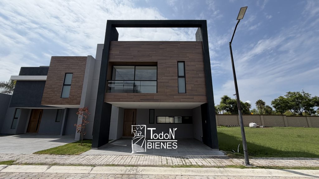 CASA VENTA PARQUE SONORA Lomas de Angelópolis CASCATTA Puebla