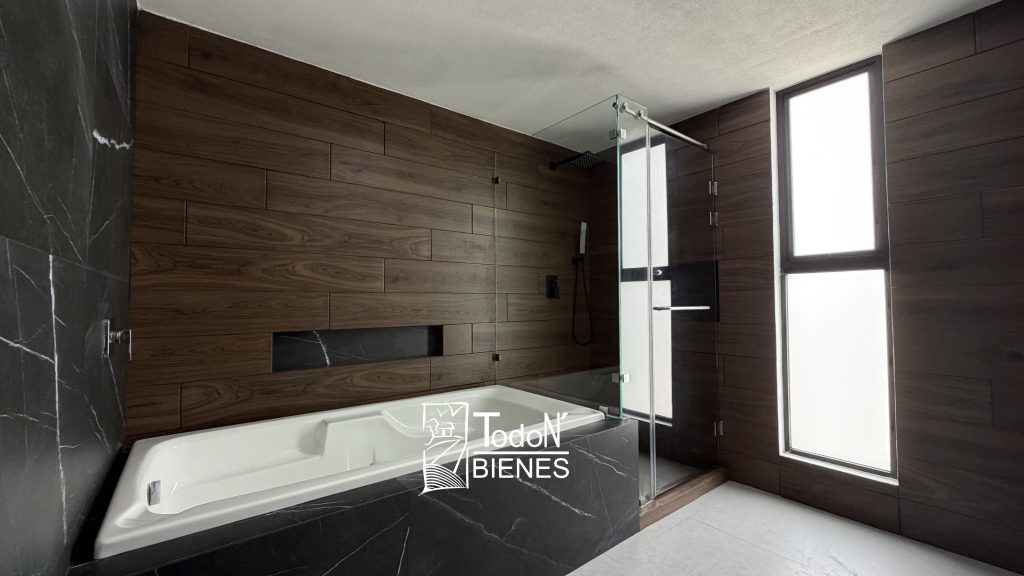 CASA VENTA PARQUE SONORA Lomas de Angelópolis CASCATTA Puebla
