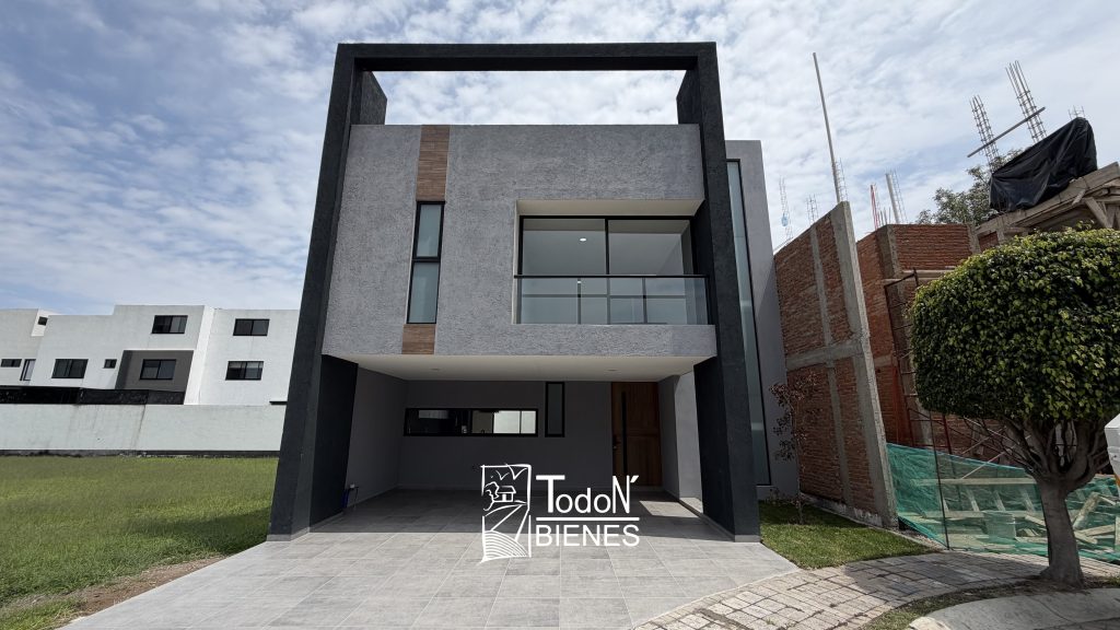 CASA VENTA PARQUE SONORA Lomas de Angelópolis CASCATTA Puebla