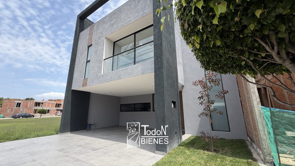 CASA VENTA PARQUE SONORA Lomas de Angelópolis CASCATTA Puebla