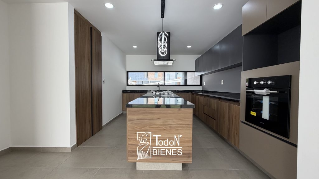 CASA VENTA PARQUE SONORA Lomas de Angelópolis CASCATTA Puebla