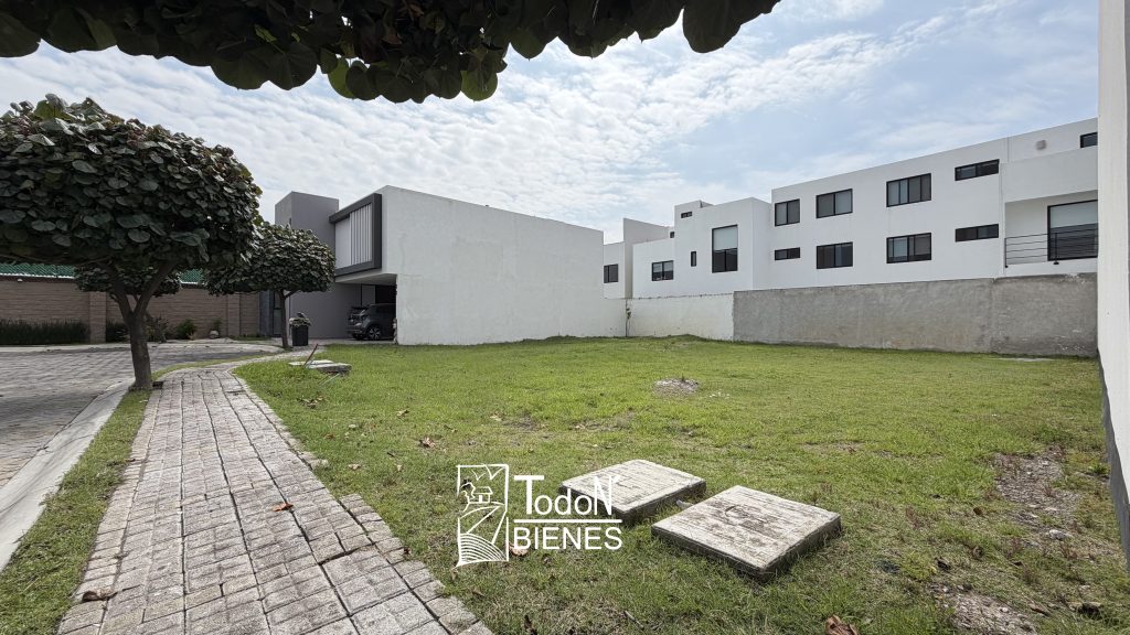 TERRENO VENTA CHIHUAUA Lomas de Angelópolis Cascatta Puebla