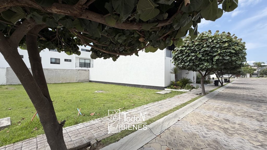 TERRENO VENTA CHIHUAUA Lomas de Angelópolis Cascatta Puebla