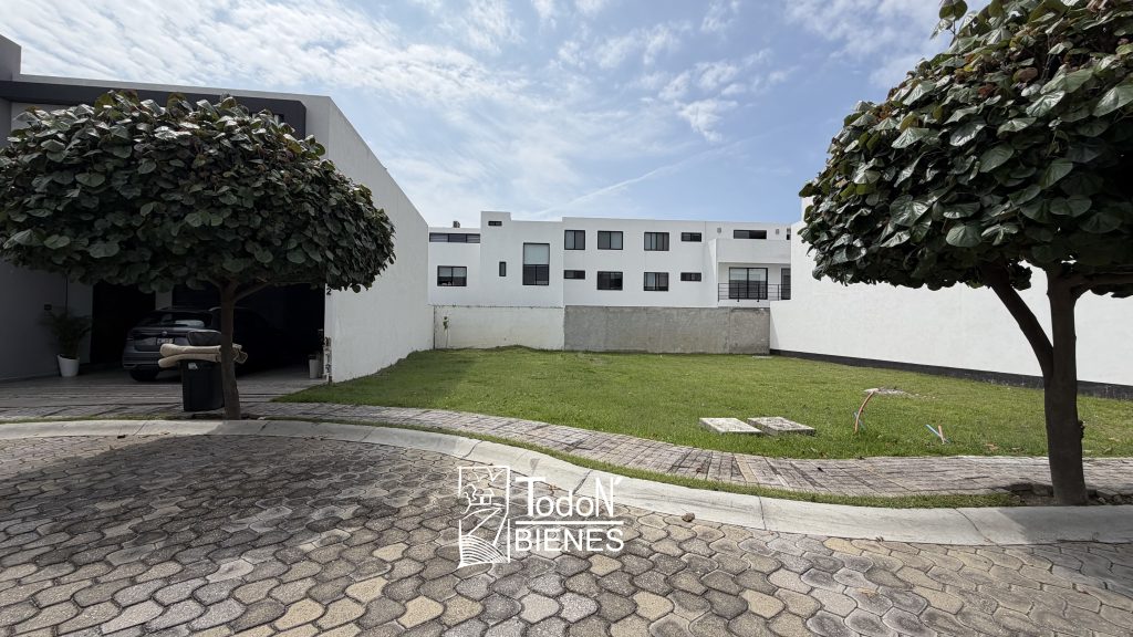 TERRENO VENTA CHIHUAUA Lomas de Angelópolis cascatta Puebla